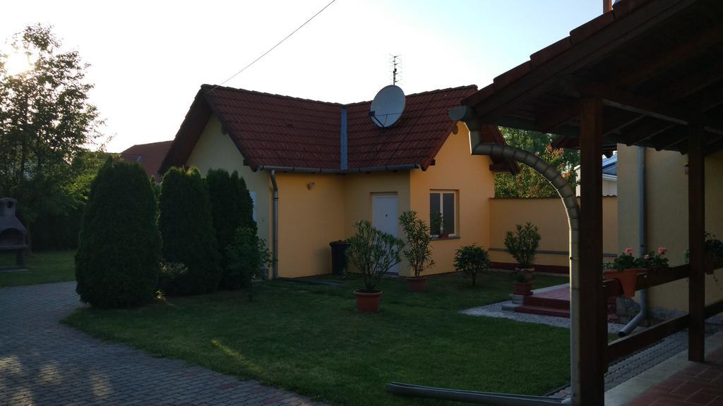 Anna Villa Lenti Exterior photo